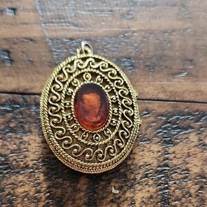 Vintage Gold and Red Cameo Pendant